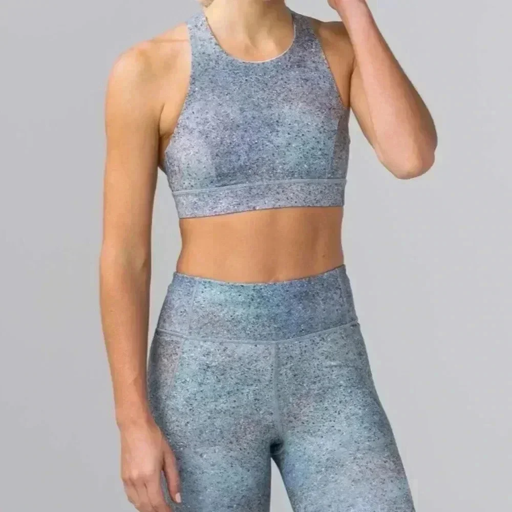 Lululemon I 4